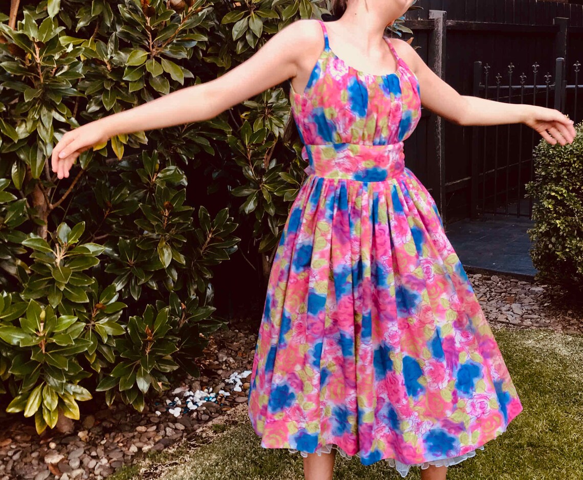 50s Party Dress Pink & Blue Floral made in New York Original// Full Skirt