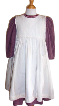 Childrenswear dress with smock